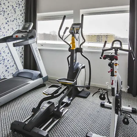 ibis Styles Amsterdam Airport-2